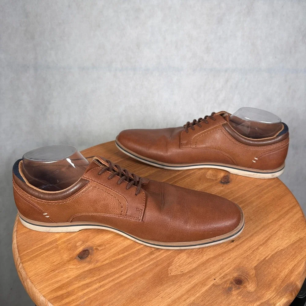 Aldo lace up